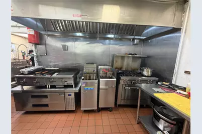 Restaurant E For Sale, Hialeah, FL 33010 - Photo 11