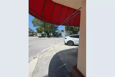 Restaurant E For Sale, Hialeah, FL 33010 - Photo 19