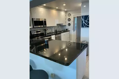 [Address not provided], Hallandale Beach, FL 33009 - Photo 9