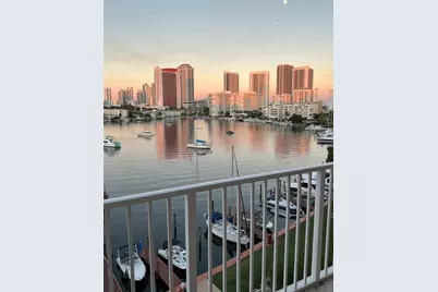 [Address not provided], Hallandale Beach, FL 33009 - Photo 3