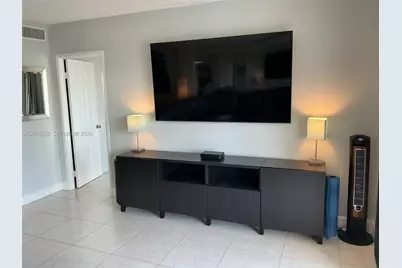 [Address not provided], Hallandale Beach, FL 33009 - Photo 19