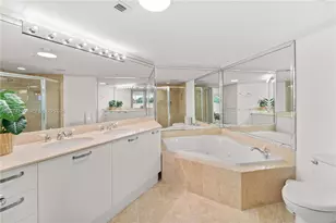 2011 N Ocean Blvd, Fort Lauderdale, FL 33305 - Photo 13