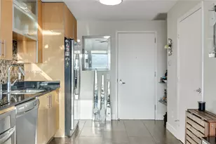 60 SW 13th St, Miami, FL 33130 - Photo 5