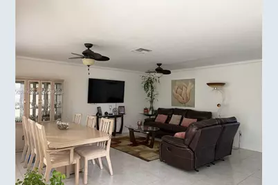 15316 SW 111th St, Miami, FL 33196 - Photo 5