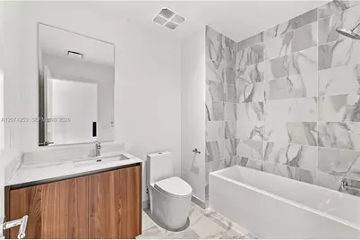 1400 Biscayne Blvd #3201, Miami, FL 33132 - Photo 21