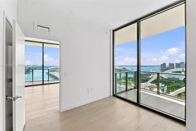 1400 Biscayne Blvd #3201, Miami, FL 33132 - Photo 17