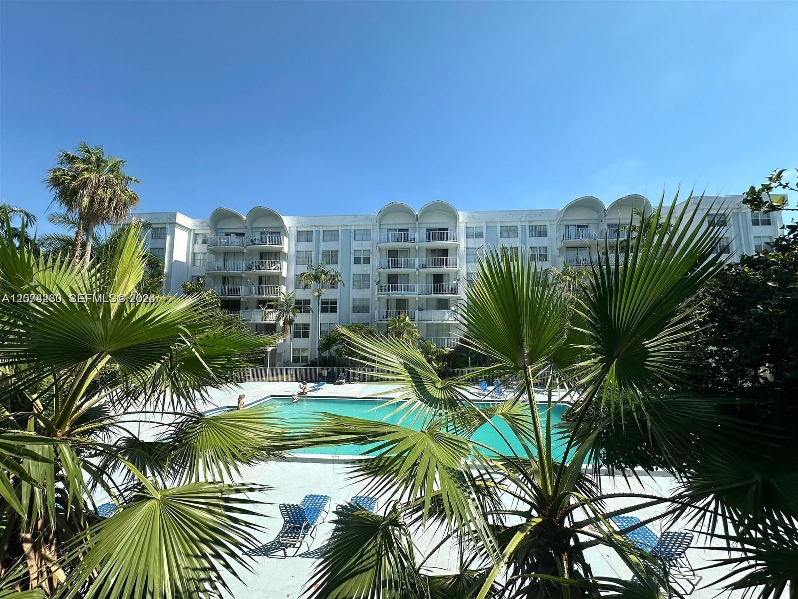 492 NW 165th St Rd #C-210 - 492 NW 165th St Rd #C-210, Miami, FL 33169 Luxury Property | Jose Angel Pina