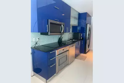 60 SW 13th St #2610, Miami, FL 33130 - Photo 3