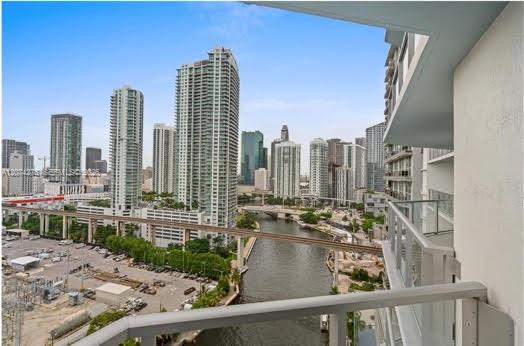 185 SW 7th St #2003 - 185 SW 7th St #2003, Miami, FL 33130 Luxury Property | Jose Angel Pina