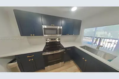 9431 SW 4th St #204-7, Miami, FL 33174 - Photo 1