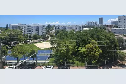 8024 Tatum Waterway Dr #6B, Miami Beach, FL 33141 - Photo 9