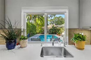 13 Dogwood Rd, Hollywood, FL 33021 - Photo 15