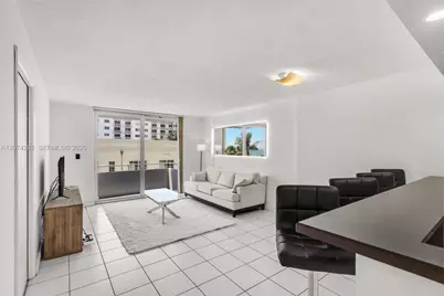 465 Ocean Dr #512, Miami Beach, FL 33139 - Photo 19