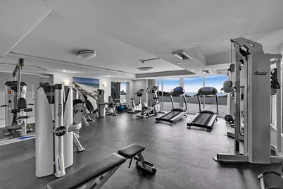 465 Ocean Dr #512, Miami Beach, FL 33139 - Photo 13