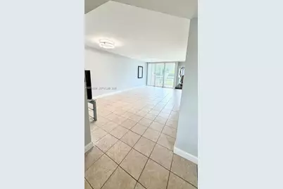 4609 NW 97th Ct #1, Doral, FL 33178 - Photo 13