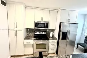 4609 NW 97th Ct, Doral, FL 33178 - Photo 1