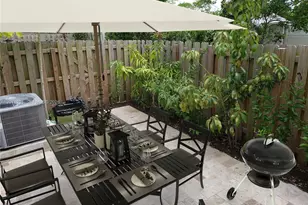 20610 NE 2nd Ct, Miami, FL 33179 - Photo 7