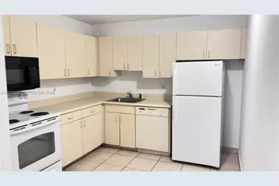 21121 SW 85th Ave #308, Cutler Bay, FL 33189 - Photo 7