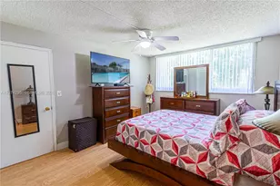 300 S Hollybrook Dr, Pembroke Pines, FL 33025 - Photo 9