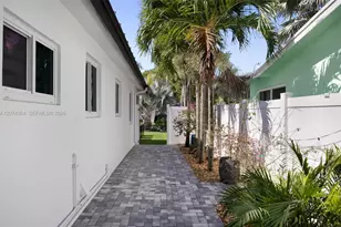 1353 Van Buren St, Hollywood, FL 33019 - Photo 23