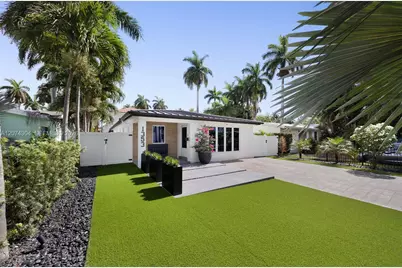 1353 Van Buren St, Hollywood, FL 33019 - Photo 3