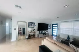 1640 NE 59th Pl, Fort Lauderdale, FL 33334 - Photo 9