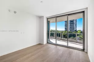 2200 Brickell Ave, Miami, FL 33129 - Photo 17