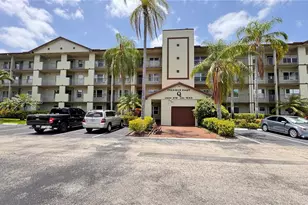 1400 SW 131st Way, Pembroke Pines, FL 33027 - Photo 1