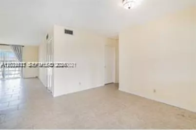 4750 NW 10th Ct #308, Plantation, FL 33313 - Photo 7