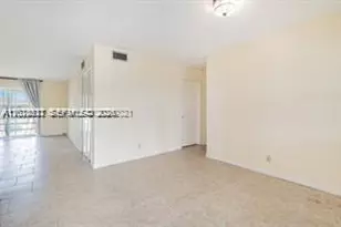 4750 NW 10th Ct, Plantation, FL 33313 - Photo 7