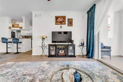 17145 N Bay Rd #4501, Sunny Isles Beach, FL 33160 - Photo 5