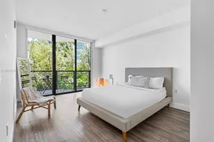 201 SW 17th Rd, Miami, FL 33129 - Photo 15