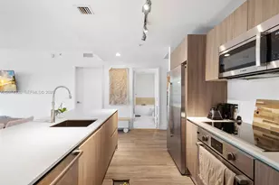 201 SW 17th Rd, Miami, FL 33129 - Photo 11