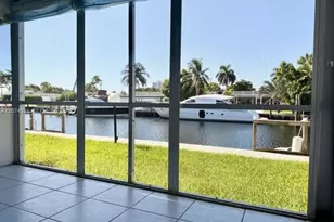 455 Paradise Isle Blvd, Hallandale Beach, FL 33009 - Photo 25