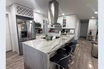 1201 N 70th Way, Hollywood, FL 33024 - Photo 1