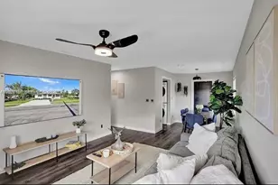 302 NW 9th St, Hallandale Beach, FL 33009 - Photo 7