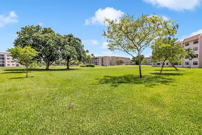 2606 NW 104th Ave #102, Sunrise, FL 33322 - Photo 31