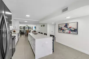 2606 NW 104th Ave, Sunrise, FL 33322 - Photo 3
