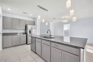 831 Bent Creek Dr, Fort Pierce, FL 34947 - Photo 11