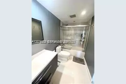 3375 N Country Club Dr #1408, Aventura, FL 33180 - Photo 9