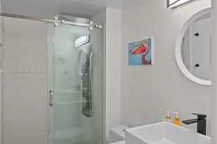 2350 NE 135th St, North Miami, FL 33181 - Photo 23