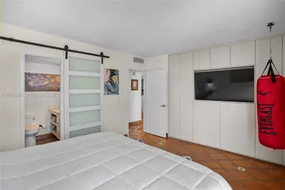 2350 NE 135th St #1204, North Miami, FL 33181 - Photo 27