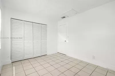 1020 NW 6th Ave #1, Fort Lauderdale, FL 33311 - Photo 9