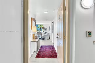 1621 Bay Rd, Miami Beach, FL 33139 - Photo 3