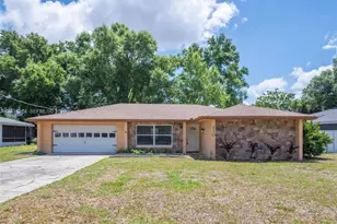 110 Broward, Winter Haven, FL 33884 - Photo 1