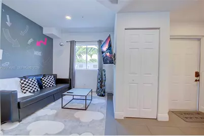 346 NW 35th St #3, Miami, FL 33127 - Photo 3