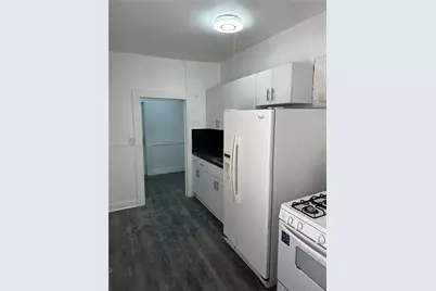 1545 NW 1st St #1537, Miami, FL 33125 - Photo 11