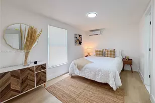 1300 NW 42nd St, Miami, FL 33142 - Photo 21