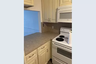 9471 Evergreen Pl #106, Davie, FL 33324 - Photo 5