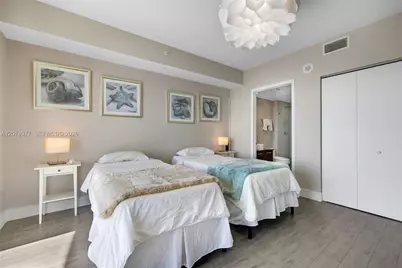 [Address not provided], Hollywood, FL 33019 - Photo 29